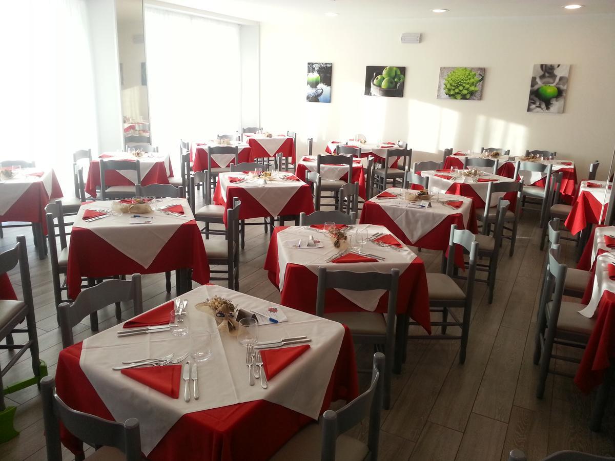 Hotel Metropol Senigallia Exteriör bild