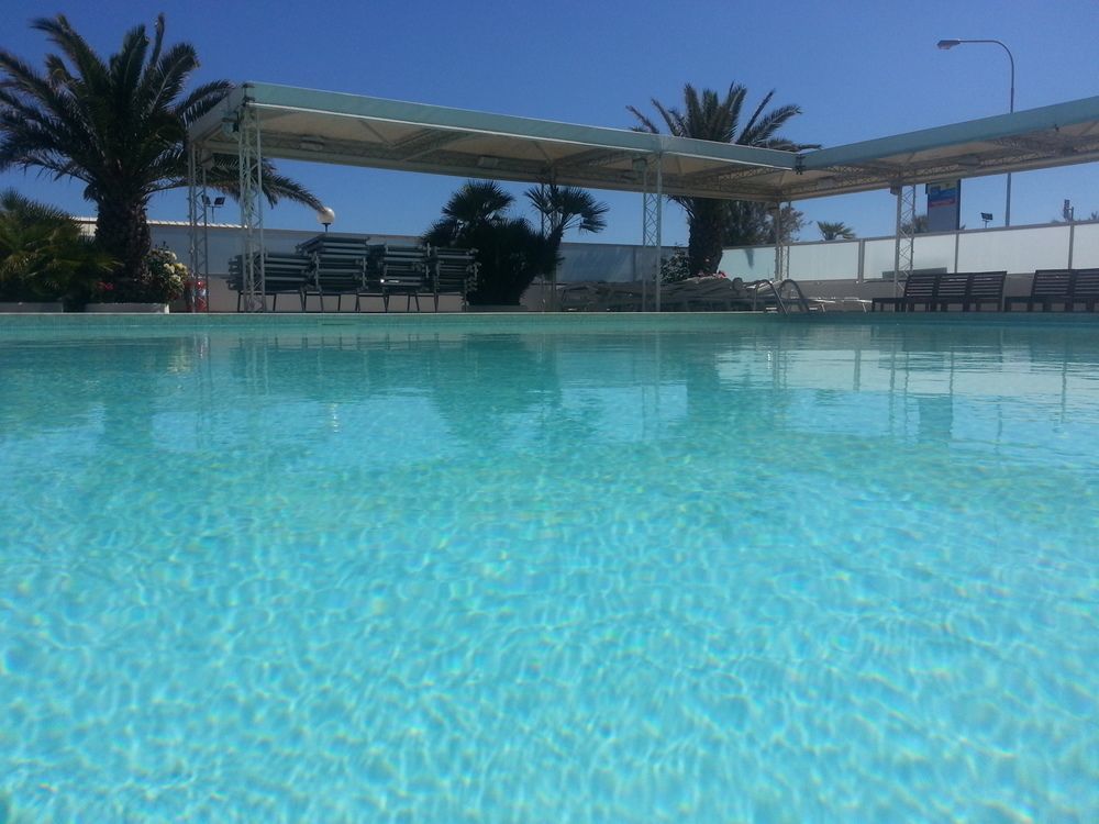 Hotel Metropol Senigallia Exteriör bild